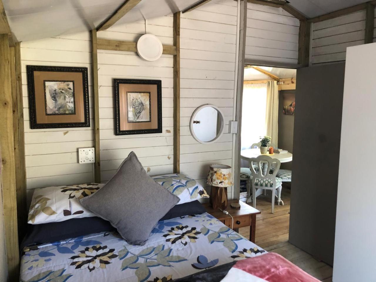 Rustic Cabin Sleepover Underberg Exterior photo